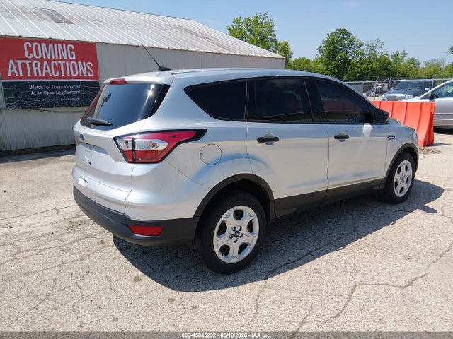 45045292 :رقم المزاد ، 1FMCU0F70JUD08393 vin ، 2018 Ford Escape S مزاد بيع