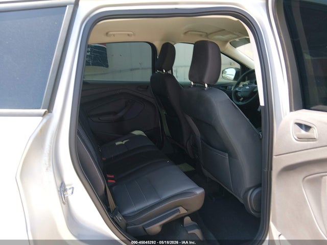 45045292 :رقم المزاد ، 1FMCU0F70JUD08393 vin ، 2018 Ford Escape S مزاد بيع