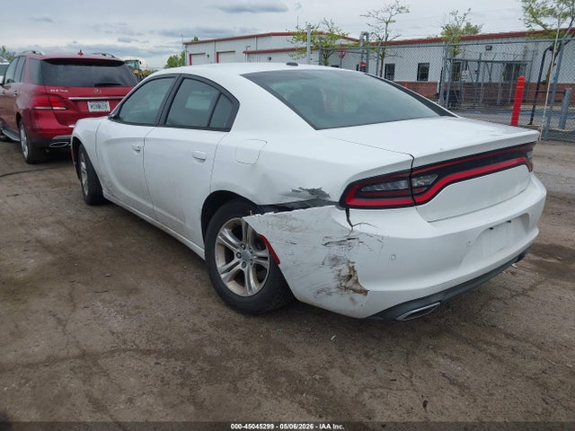 Aukcja sprzedaży 2015 Dodge Charger Se, vin: 2C3CDXBG3FH827391, numer aukcji: 45045299