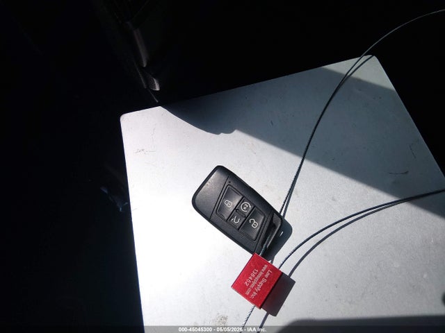 45045300 :رقم المزاد ، 3VWG57BU8KM175912 vin ، 2019 Volkswagen Jetta 1.4t Sel Premium مزاد بيع
