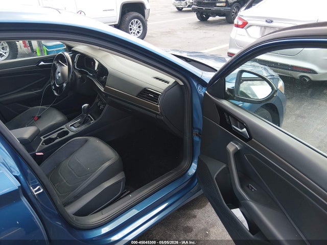 45045300 :رقم المزاد ، 3VWG57BU8KM175912 vin ، 2019 Volkswagen Jetta 1.4t Sel Premium مزاد بيع