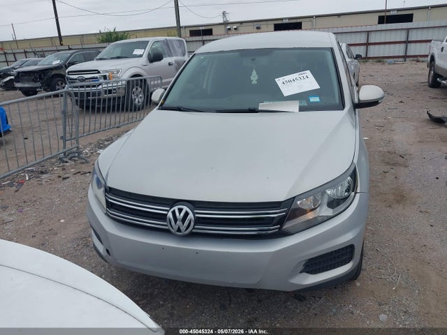45045324 :رقم المزاد ، WVGAV7AXXDW515645 vin ، 2013 Volkswagen Tiguan S مزاد بيع