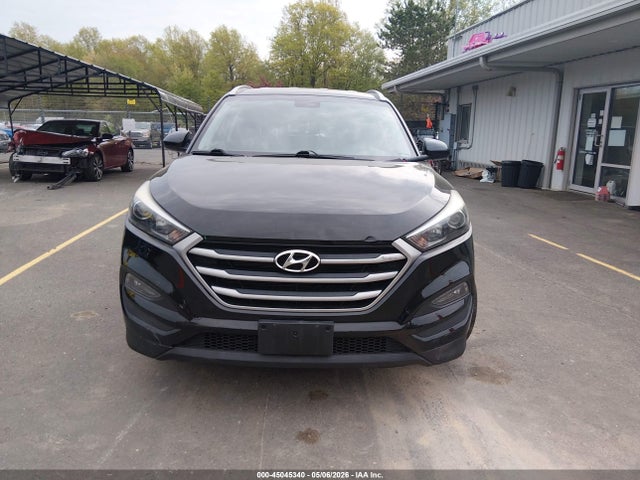 Продаж на аукціоні авто 2018 Hyundai Tucson Sel, vin: KM8J3CA48JU624987, номер лоту: 45045340