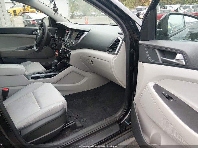 Продаж на аукціоні авто 2018 Hyundai Tucson Sel, vin: KM8J3CA48JU624987, номер лоту: 45045340