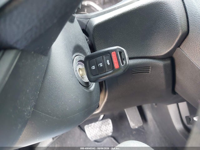 Продажа на аукционе авто 2018 Honda Civic Lx, vin: 2HGFC2F56JH521433, номер лота: 45045343