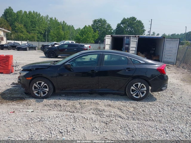 Продажа на аукционе авто 2018 Honda Civic Lx, vin: 2HGFC2F56JH521433, номер лота: 45045343