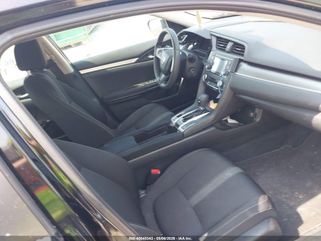 Продажа на аукционе авто 2018 Honda Civic Lx, vin: 2HGFC2F56JH521433, номер лота: 45045343