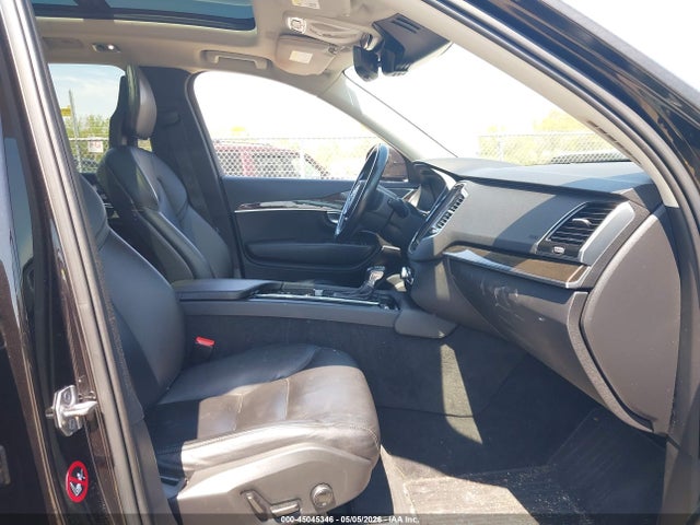 45045346 :رقم المزاد ، YV4102PK8J1375408 vin ، 2018 Volvo Xc90 T5 Momentum مزاد بيع