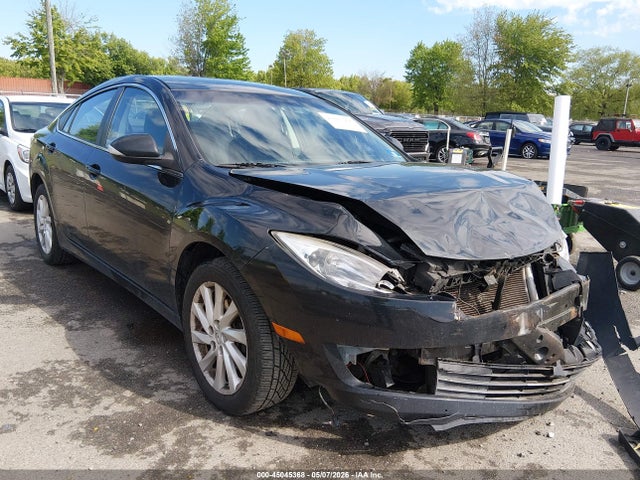 Продаж на аукціоні авто 2011 Mazda Mazda6 I Touring Plus, vin: 1YVHZ8CH3B5M02569, номер лоту: 45045368