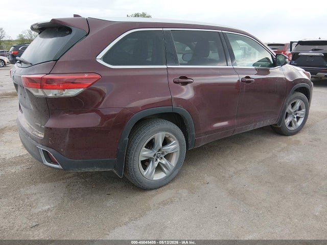 2018 Toyota Highlander Limited მანქანა იყიდება აუქციონზე, vin: 5TDDZRFH4JS886511, აუქციონის ნომერი: 45045405