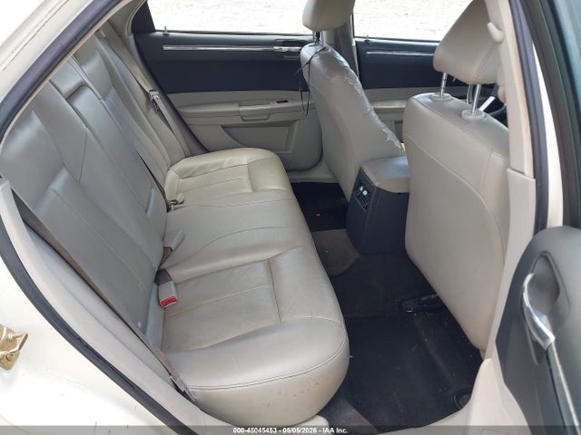 2005 Chrysler 300 Touring მანქანა იყიდება აუქციონზე, vin: 2C3JA53G45H651985, აუქციონის ნომერი: 45045453