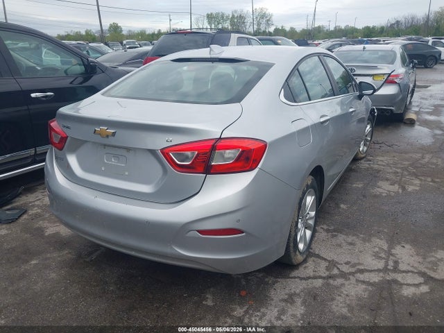 45045456 :رقم المزاد ، 1G1BE5SM8K7102303 vin ، 2019 Chevrolet Cruze Lt مزاد بيع