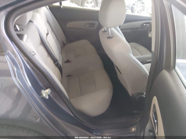 1G1PC5SBXE7399136 Chevrolet Cruze 1lt Auto