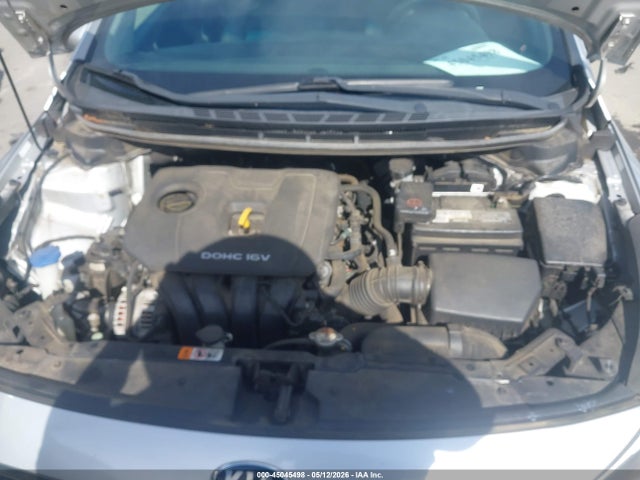 Продажа на аукционе авто 2017 Kia Forte Lx, vin: 3KPFL4A76HE084185, номер лота: 45045498