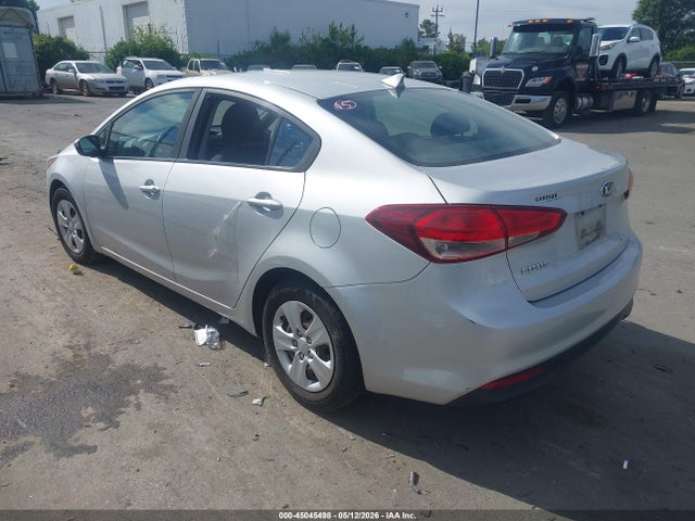 Продажа на аукционе авто 2017 Kia Forte Lx, vin: 3KPFL4A76HE084185, номер лота: 45045498