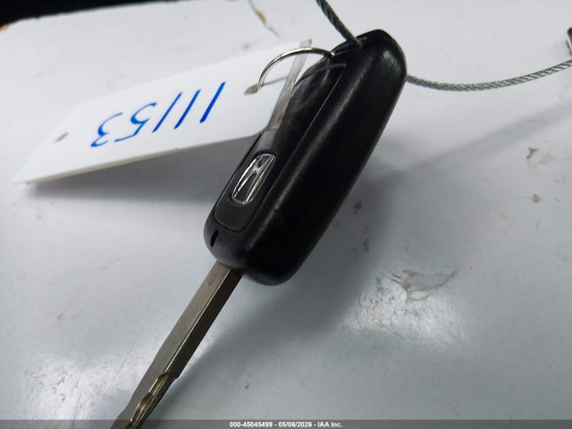 45045499 :رقم المزاد ، 1HGCR2F37GA081522 vin ، 2016 Honda Accord Lx مزاد بيع