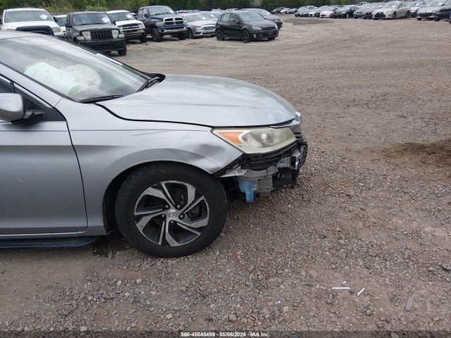 45045499 :رقم المزاد ، 1HGCR2F37GA081522 vin ، 2016 Honda Accord Lx مزاد بيع