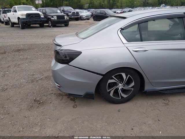 45045499 :رقم المزاد ، 1HGCR2F37GA081522 vin ، 2016 Honda Accord Lx مزاد بيع
