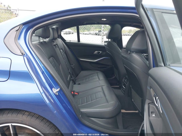 BMW 330i Xdrive 2019 WBA5R7C57KAE82765 Image 8