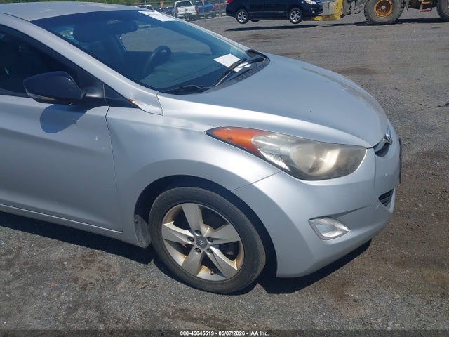 2013 Hyundai Elantra Gls მანქანა იყიდება აუქციონზე, vin: KMHDH4AE3DU999803, აუქციონის ნომერი: 45045519