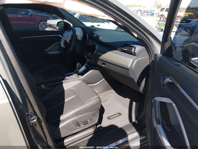 Продажа на аукционе авто 2024 Audi Q3 Premium Plus 45 Tfsi S Line Quattro Tiptronic, vin: WA1EECF35R1170477, номер лота: 45045567
