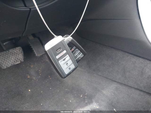 45045578 :رقم المزاد ، 19UUB1F50FA018832 vin ، 2015 Acura Tlx Tech مزاد بيع