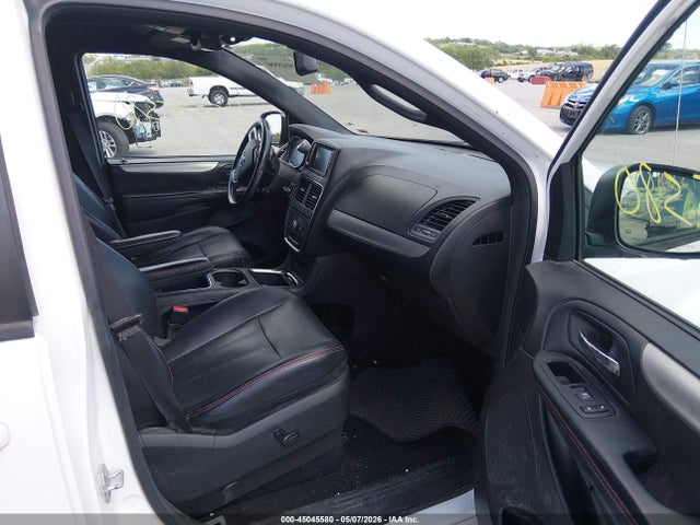 Продажа на аукционе авто 2017 Dodge Grand Caravan Gt, vin: 2C4RDGEG7HR786925, номер лота: 45045580