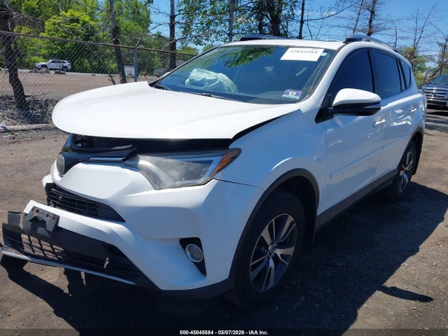 Продажа на аукционе авто 2017 Toyota Rav4 Xle, vin: JTMRFREV1HJ700503, номер лота: 45045584