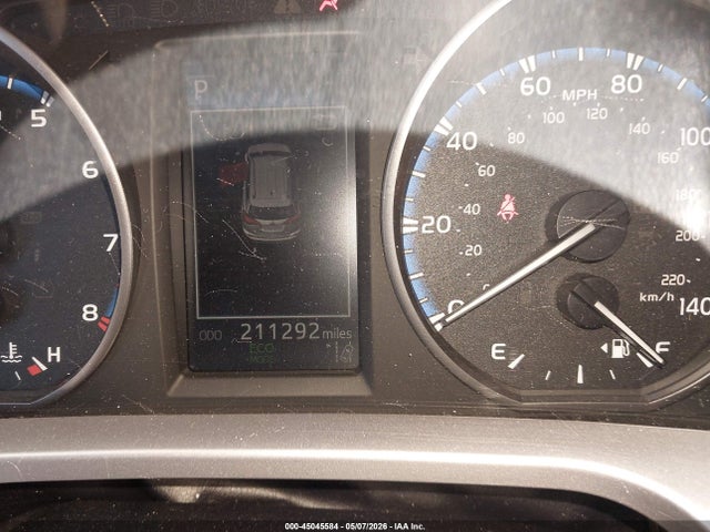 Продажа на аукционе авто 2017 Toyota Rav4 Xle, vin: JTMRFREV1HJ700503, номер лота: 45045584