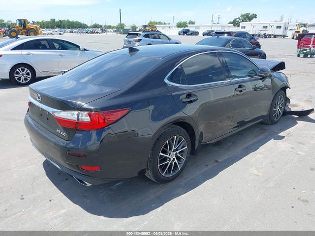 45045592 :رقم المزاد ، 58ABK1GG0JU109195 vin ، 2018 Lexus Es 350 مزاد بيع