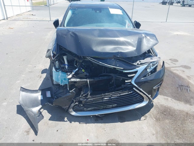 45045592 :رقم المزاد ، 58ABK1GG0JU109195 vin ، 2018 Lexus Es 350 مزاد بيع