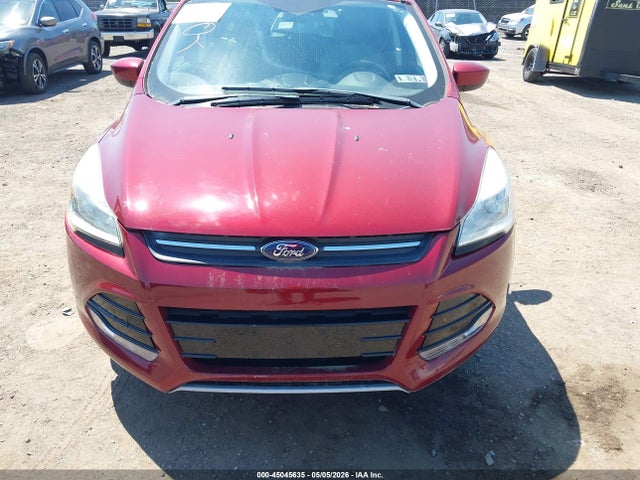 1FMCU0GX4EUC27109 Ford ESCAPE SE