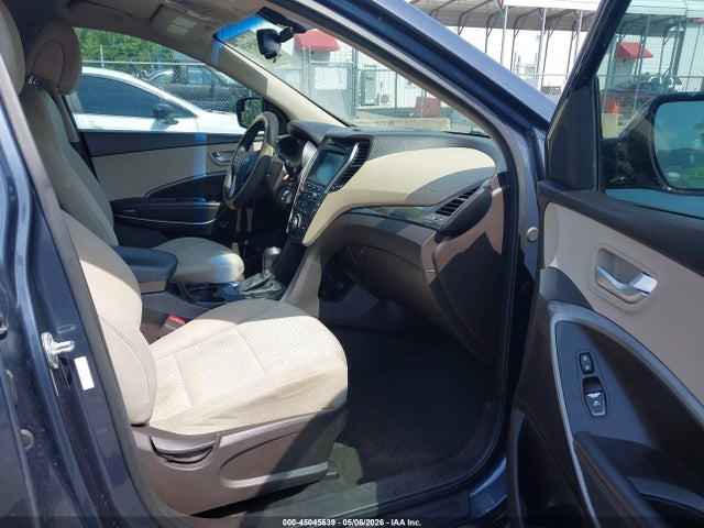 Продажа на аукционе авто 2017 Hyundai Santa Fe Sport 2.4l, vin: 5XYZU3LB4HG416715, номер лота: 45045639