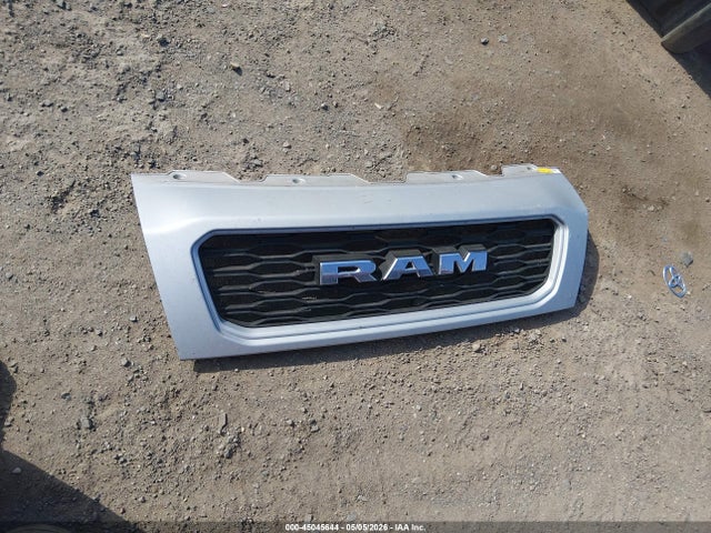 Продажа на аукционе авто 2019 Ram Promaster 2500 Window Van High Roof 159 Wb Ext, vin: 3C6URVUG8KE510920, номер лота: 45045644