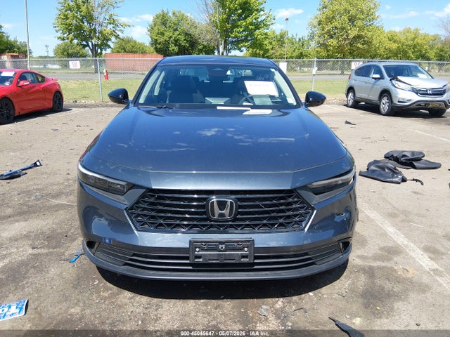 45045647 :رقم المزاد ، 1HGCY1F41SA037885 vin ، 2025 Honda Accord Se مزاد بيع