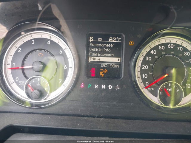 Продаж на аукціоні авто 2018 Ram 1500 Tradesman  4x2 6'4 Box, vin: 3C6JR6AG9JG230052, номер лоту: 45045649