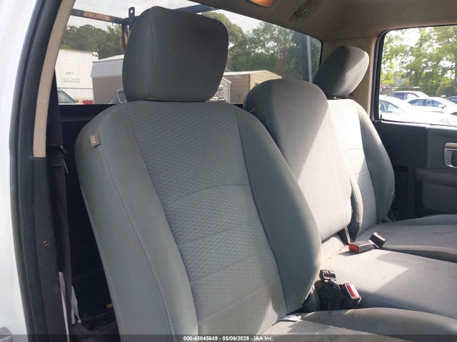 Продаж на аукціоні авто 2018 Ram 1500 Tradesman  4x2 6'4 Box, vin: 3C6JR6AG9JG230052, номер лоту: 45045649