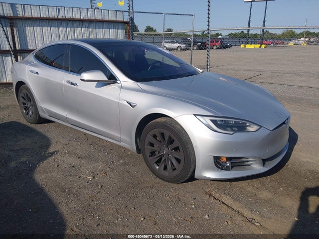 Aukcja sprzedaży 2018 Tesla Model S 100d/75d/p100d, vin: 5YJSA1E20JF261539, numer aukcji: 45045673
