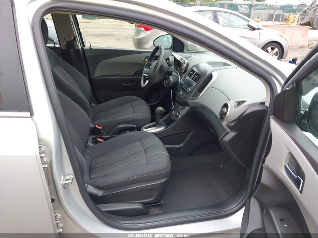 Aukcja sprzedaży 2014 Chevrolet Sonic Lt Auto, vin: 1G1JC5SH2E4140782, numer aukcji: 45045696