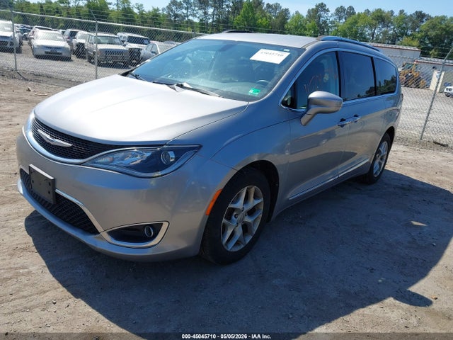 2C4RC1EG9HR652899 Chrysler Pacifica Touring-l Plus