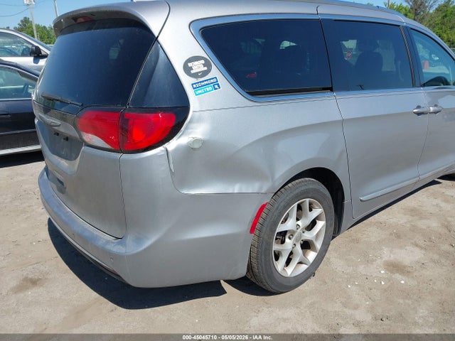 2C4RC1EG9HR652899 Chrysler Pacifica Touring-l Plus