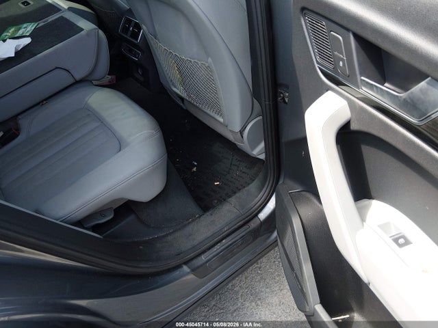 2018 Audi Q5 2.0t Premium/2.0t Tech Premium მანქანა იყიდება აუქციონზე, vin: WA1BNAFY4J2197008, აუქციონის ნომერი: 45045714