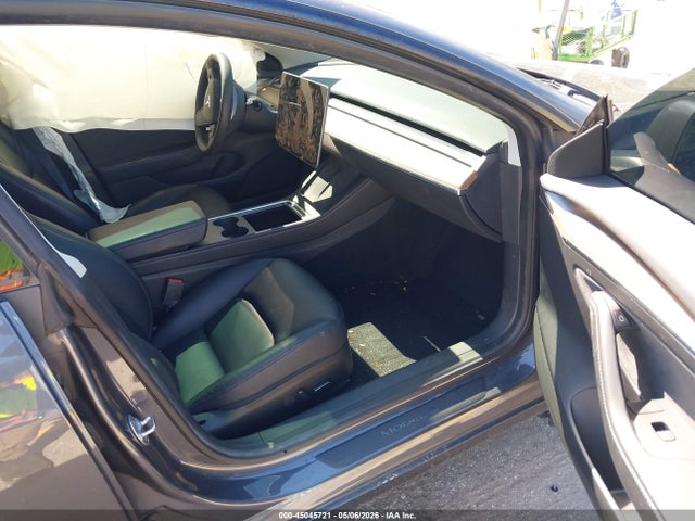 Tesla Model 3 Rear-wheel Drive 2023 5YJ3E1EA1PF620972 Image 5