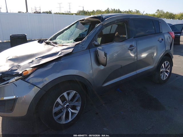 Продажа на аукционе авто 2015 Kia Sportage Lx, vin: KNDPB3AC9F7741864, номер лота: 45045771