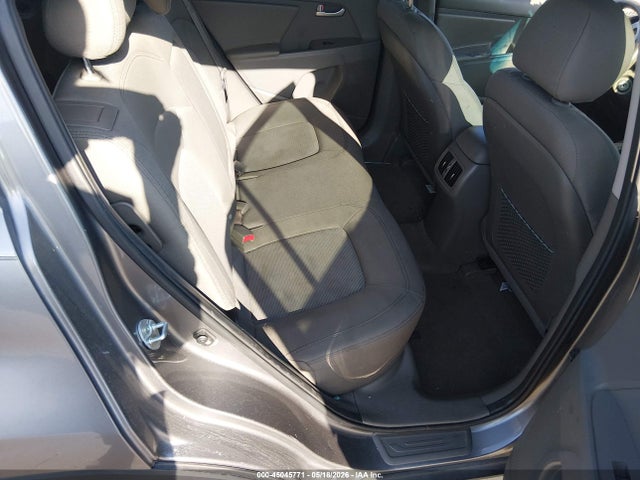 Продажа на аукционе авто 2015 Kia Sportage Lx, vin: KNDPB3AC9F7741864, номер лота: 45045771