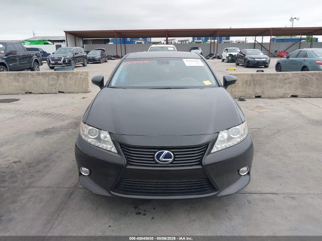45045830 :رقم المزاد ، JTHBW1GG9E2046646 vin ، 2014 Lexus Es 300h مزاد بيع