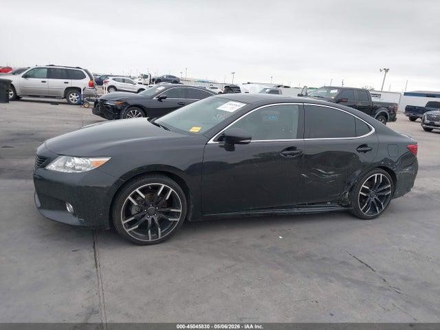 45045830 :رقم المزاد ، JTHBW1GG9E2046646 vin ، 2014 Lexus Es 300h مزاد بيع