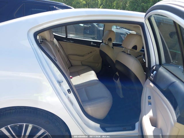 Auction sale of the 2014 Kia Cadenza Premium, vin: KNALN4D79E5151035, lot number: 45045835