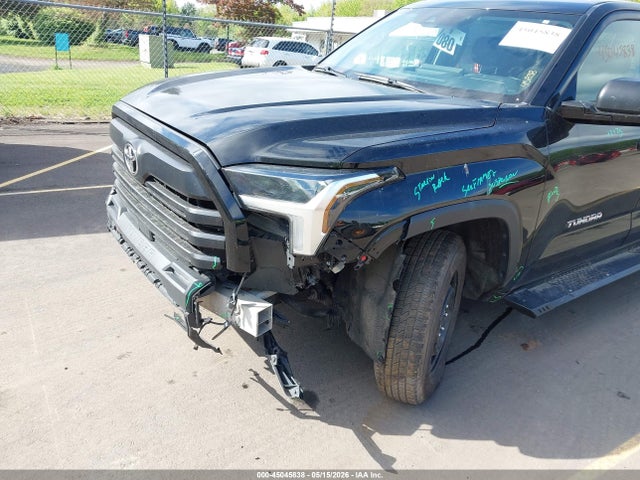 Продаж на аукціоні авто 2023 Toyota Tundra Sr5, vin: 5TFLA5DB6PX062877, номер лоту: 45045838