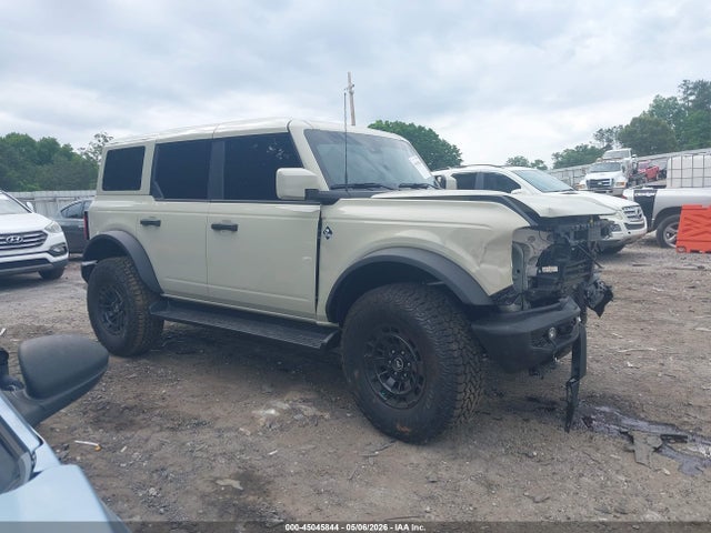 Продаж на аукціоні авто 2026 Ford Bronco Outer Banks, vin: 1FMEE8BP5TLA79082, номер лоту: 45045844